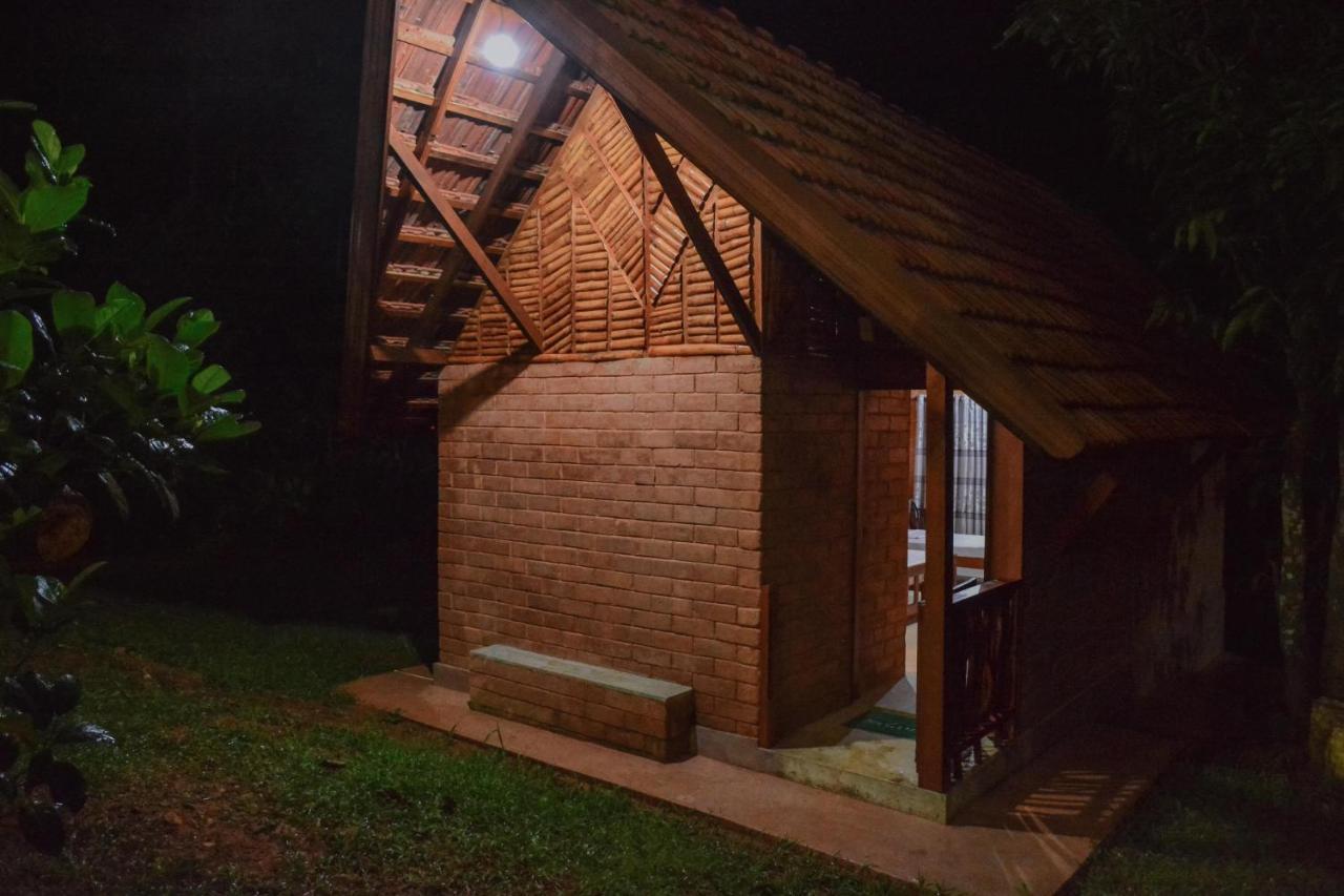 Cinnamon Village Sinharaja Deniyaya Dış mekan fotoğraf